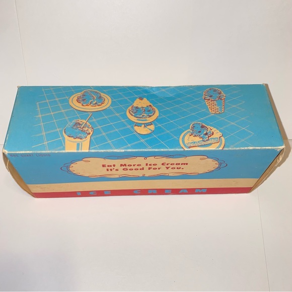Virden Dairy Accents Vintage Virden Dairy One Quart Ice Cream Box